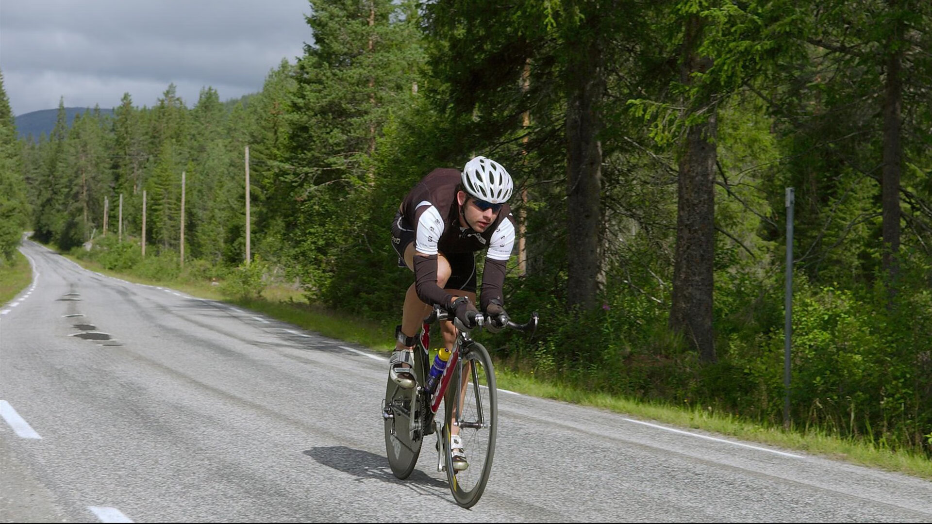 _运动员的赛前故事：梦想、努力、坚持_，运动员赛前的描写