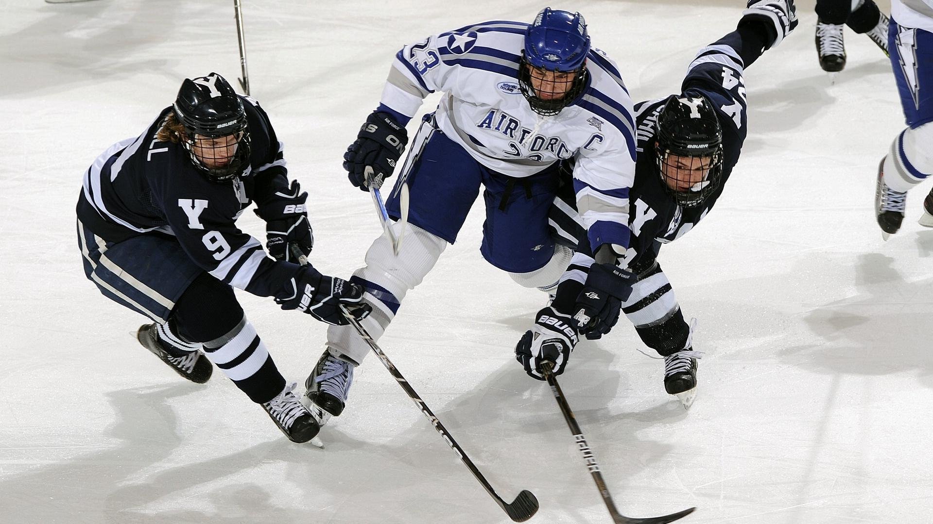 “梅开二度！明星核心一人撑起整场比赛的胜利”