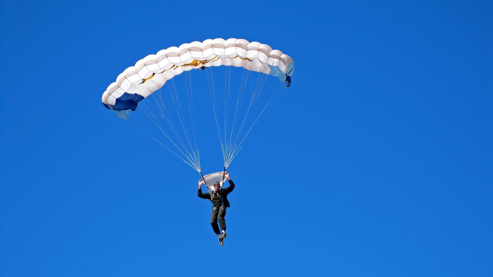 球迷“自发共建”:打造最热烈的篮球应援力量,篮球应援词